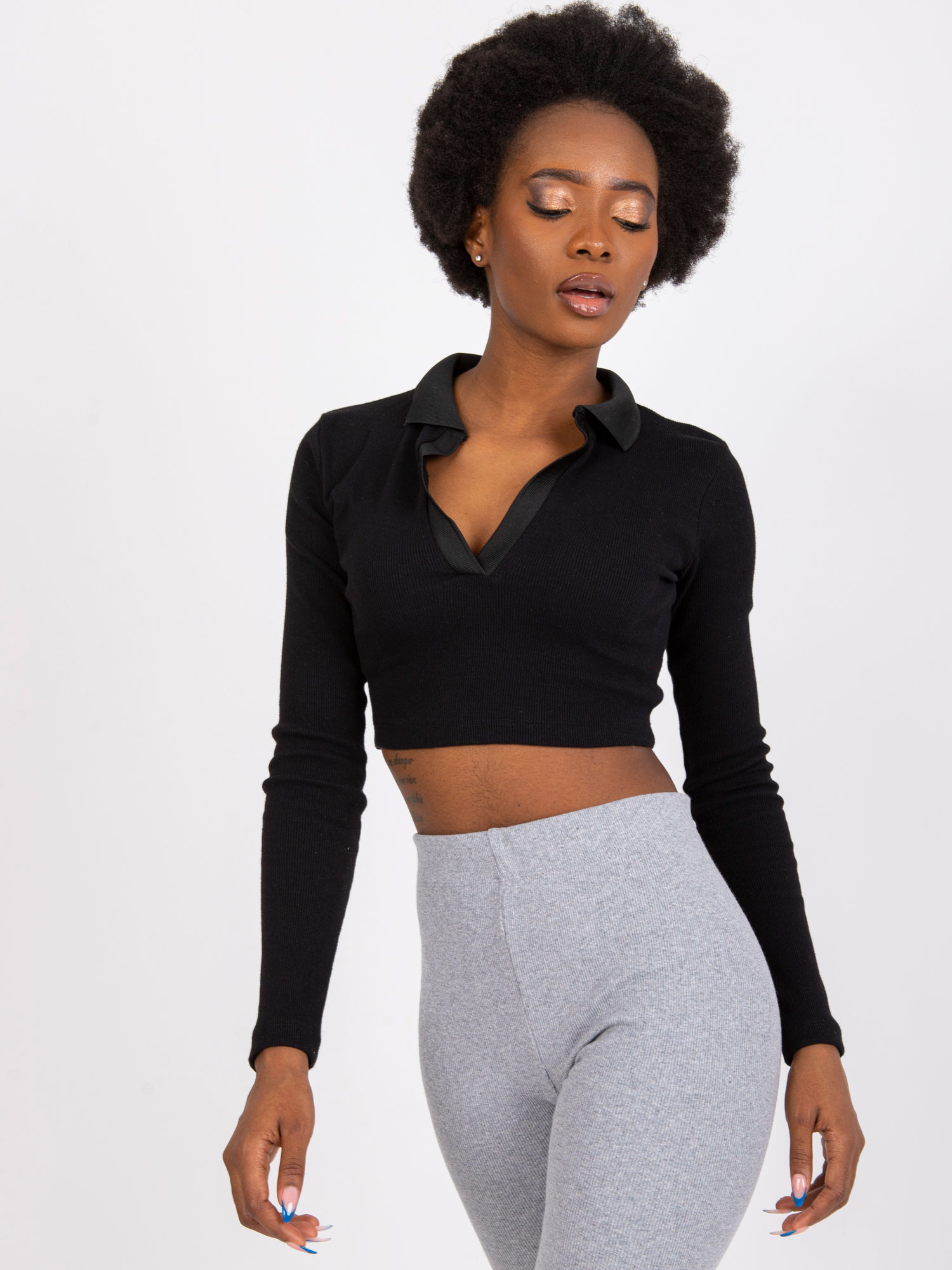 Čierny crop top s dlhým rukávom RV-BZ-7563.02-black Veľkosť: M