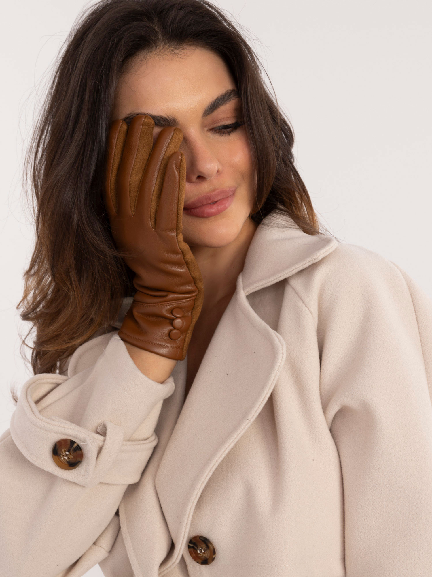 Svetlohnedé elegantné dámske rukavice AT-RK-239805.95-light brown Veľkosť: L/XL