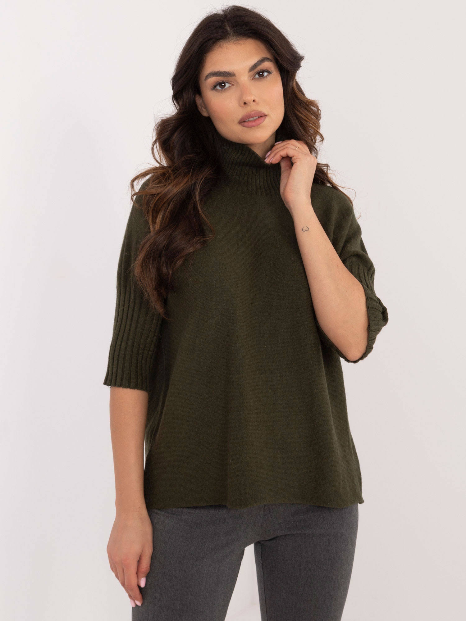 Tmavozelený dámsky rolák s krátkym rukávom IT-SW-0812.00-dark green Veľkosť: ONE SIZE