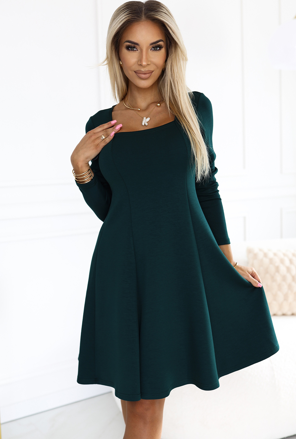 Smaragdovo zelené mini šaty s dlhým rukávom IVANA 574-1 Veľkosť: XL