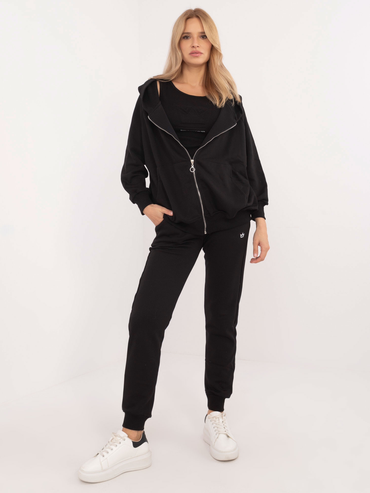 Čierna dámska tepláková súprava s topom EM-KMPL-944.03X-black Veľkosť: ONE SIZE