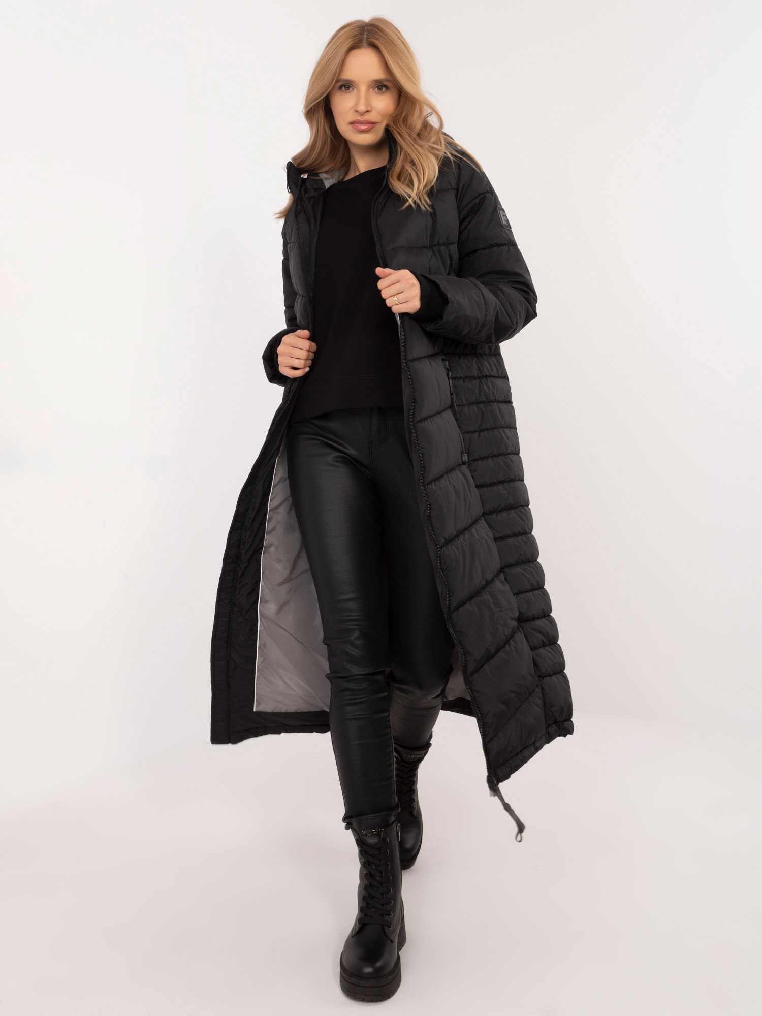 Dlhá čierna dámska prešívaná bunda D51160XB44540A4-black Veľkosť: M