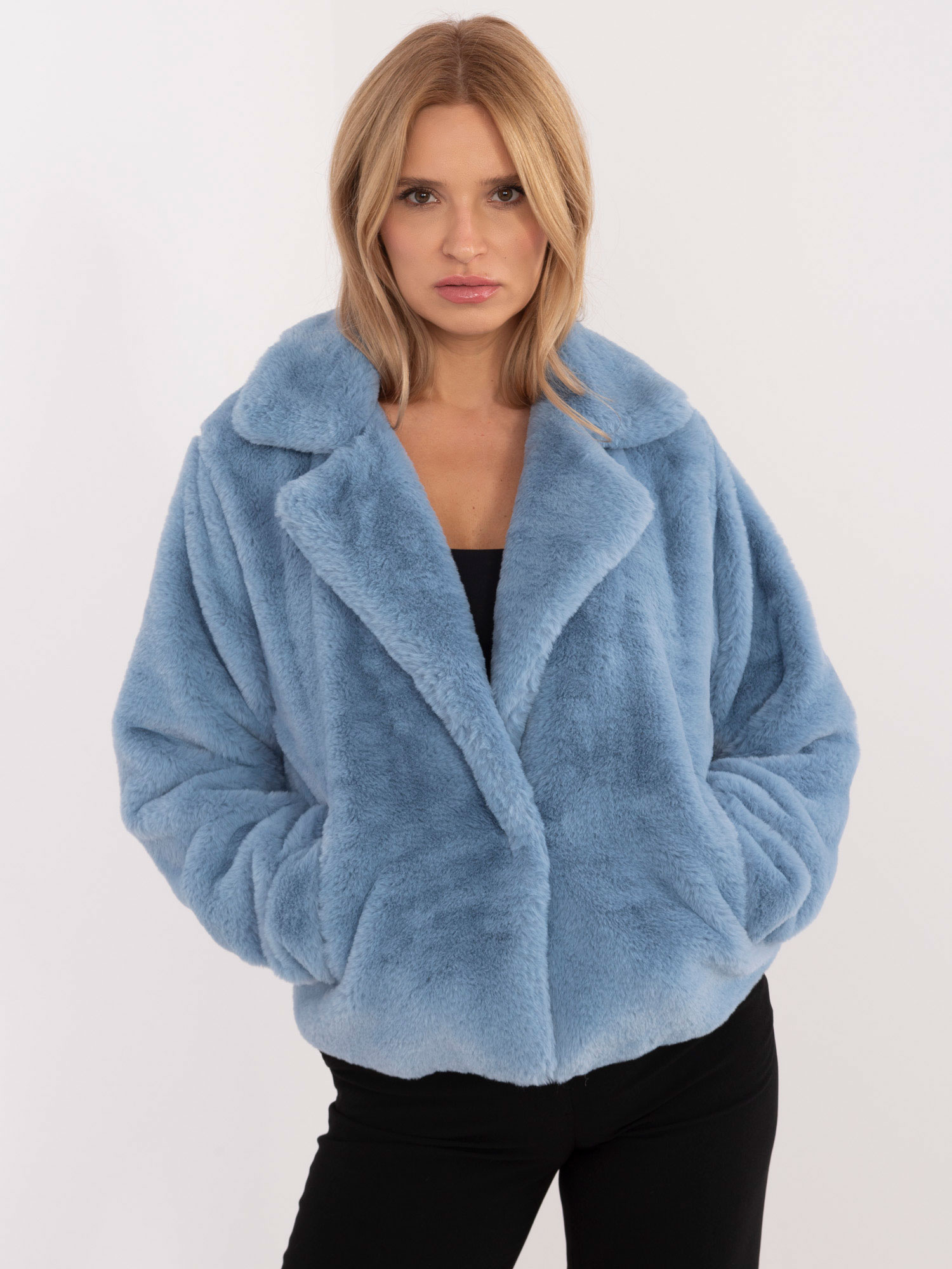 Dámska modrá kožúšková bunda TW-KR-BI-G230120.13X-light blue Veľkosť: ONE SIZE