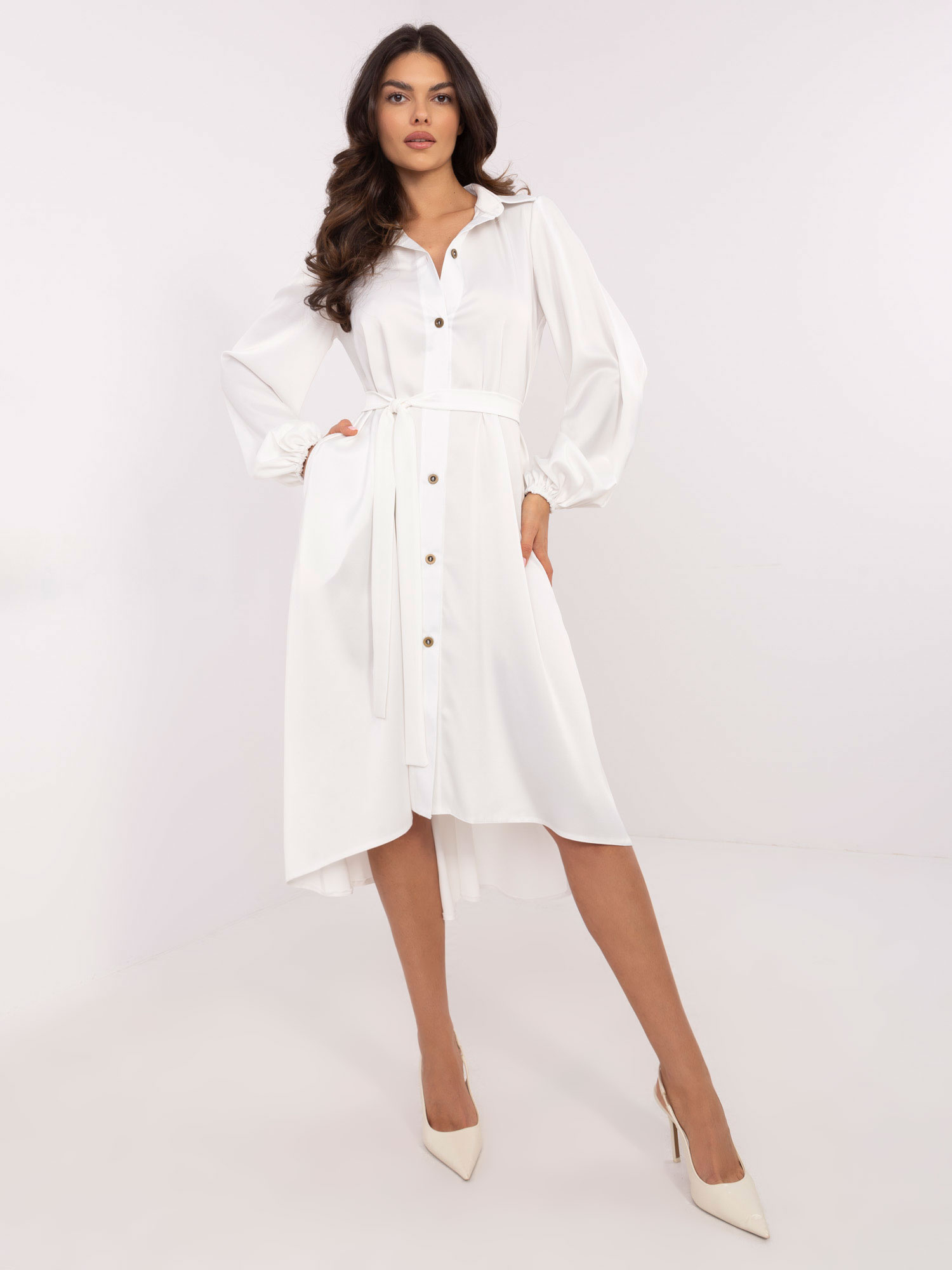 Biele dámske košeľové šaty LK-SK-509790-1.43P-white Veľkosť: S/M