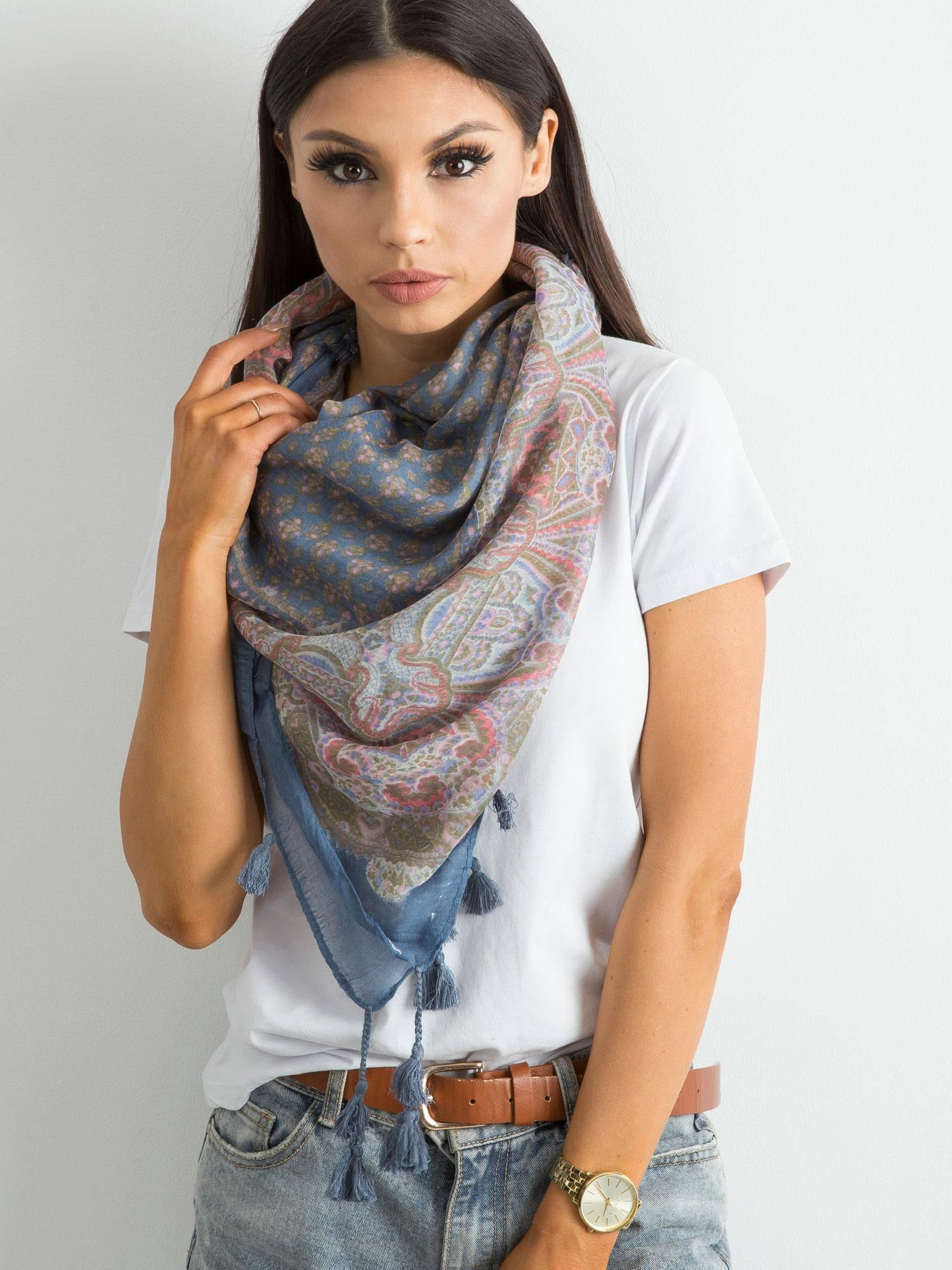 Modrá dámska šatka so strapcami AT-CH-ENEC-72.31P-blue Veľkosť: ONE SIZE