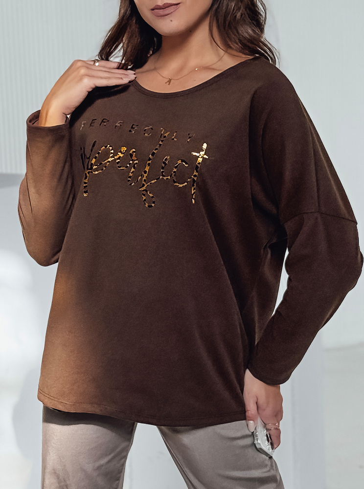 Čokoládovo hnedé dámske oversize tričko s nápisom PERFSTYLE RY2667 Veľkosť: ONE SIZE