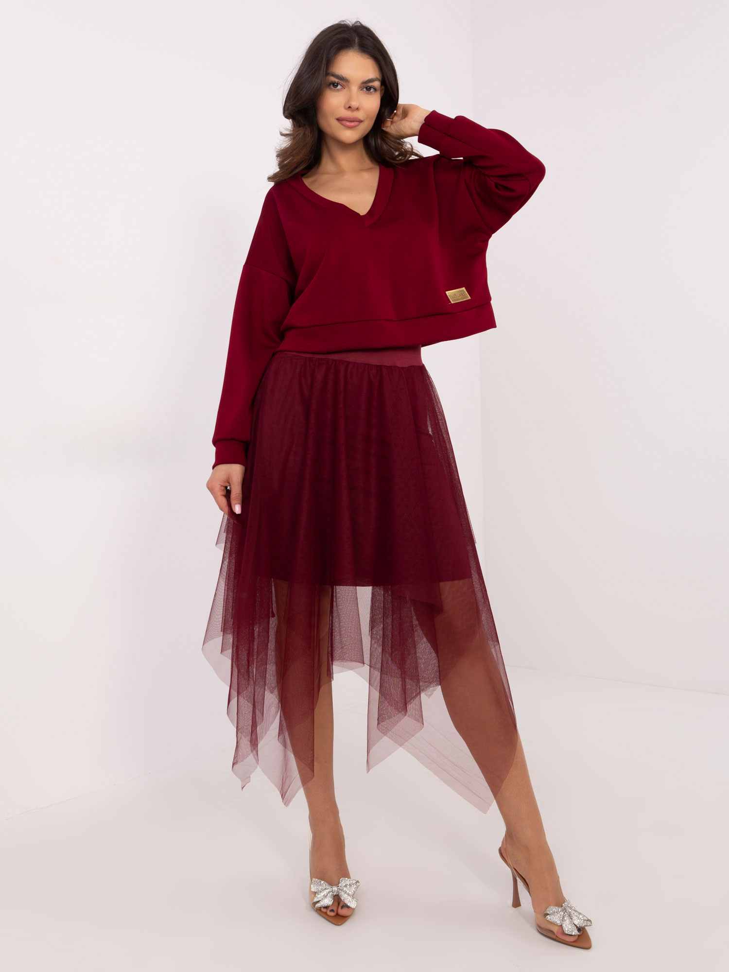 Vínová dámska dvojdielna súprava s tylovými šatami MI-KMPL-M5359.79P-bordo Veľkosť: ONE SIZE