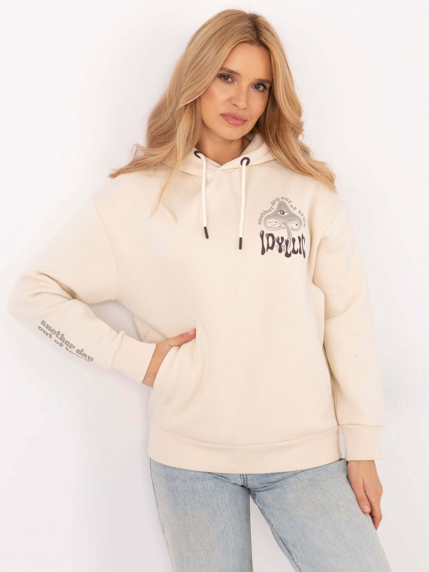 Krémová dámska mikina s potlačou a vreckami D10600T02420L-beige Veľkosť: S