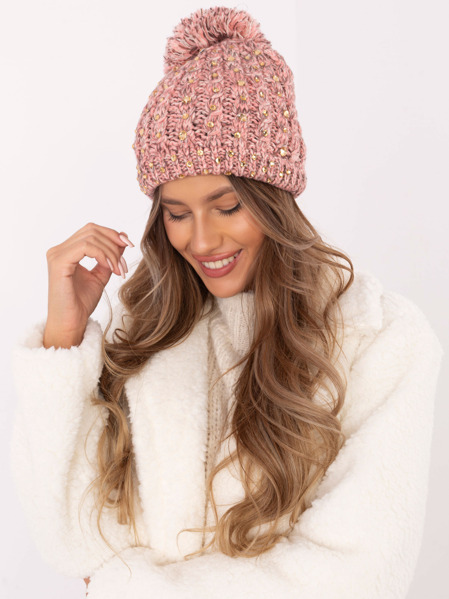 Ružová dámska čiapka s kamienkami AT-CZ-JY-39.81-pink Veľkosť: ONE SIZE
