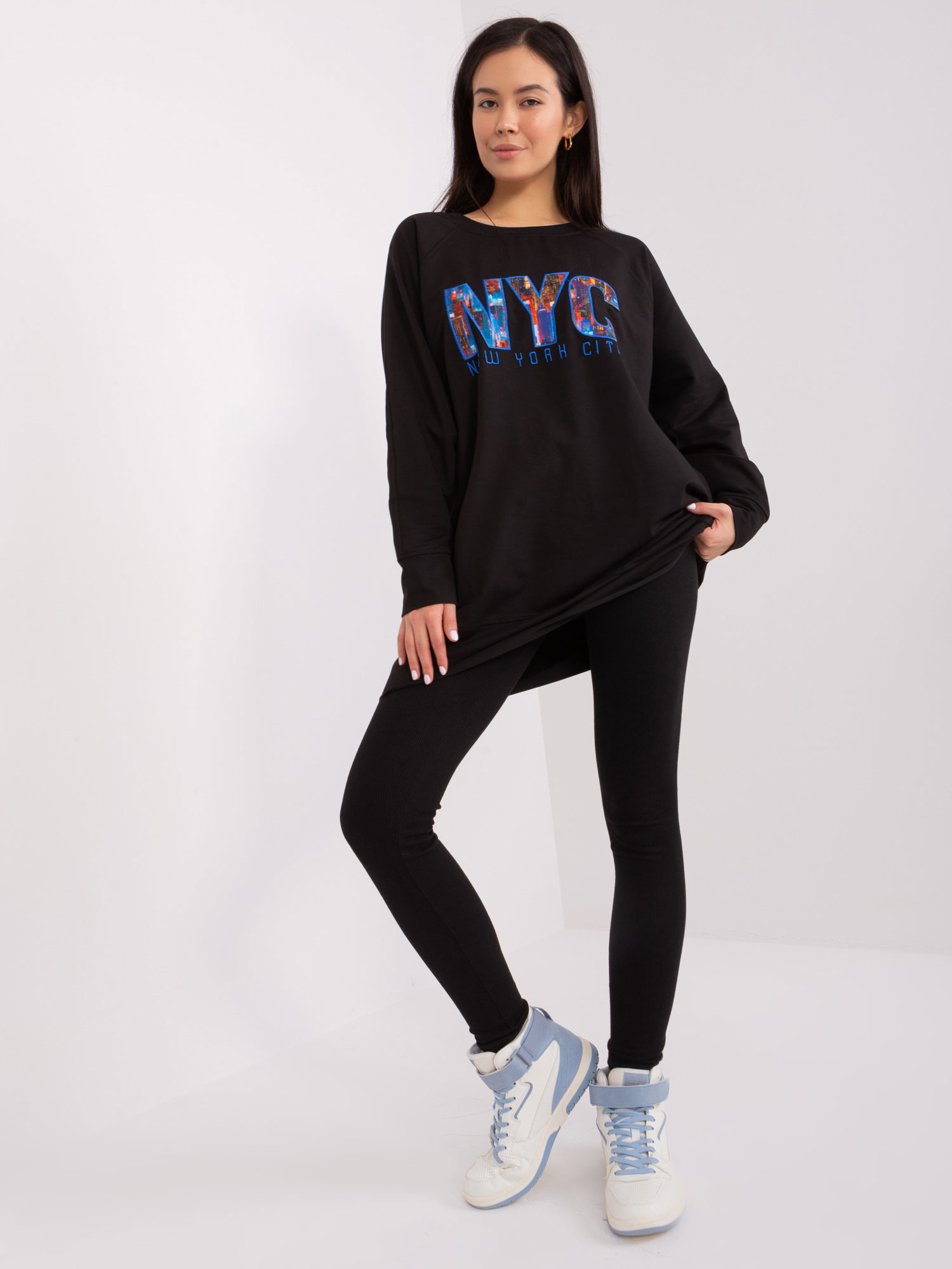 Čierna teplákovka NYC -EM-KMPL-830.77P-black Veľkosť: ONE SIZE