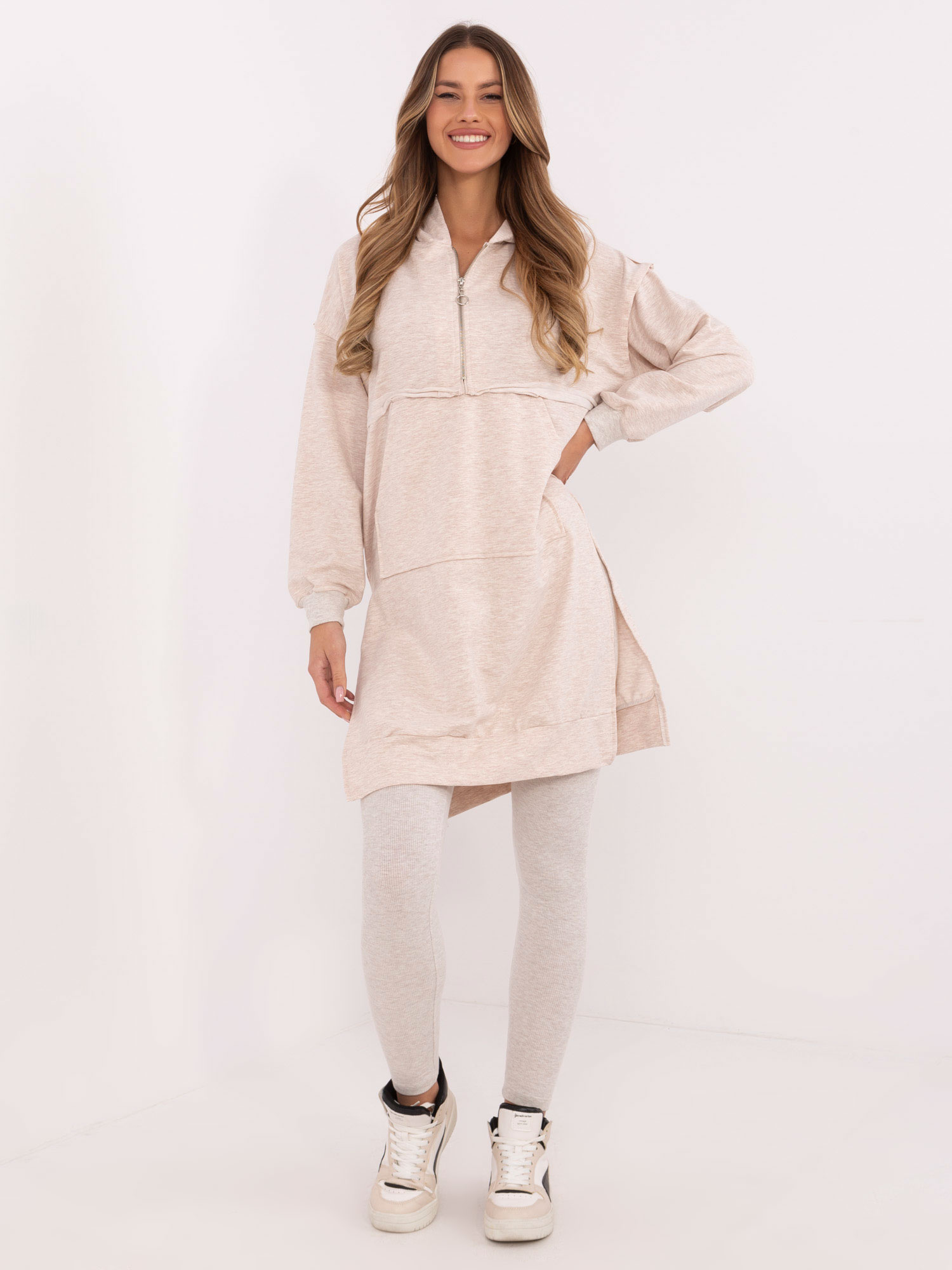 Béžová melanž dámska súprava s dlhou mikinou EM-KMPL-853.31-light beige Veľkosť: ONE SIZE