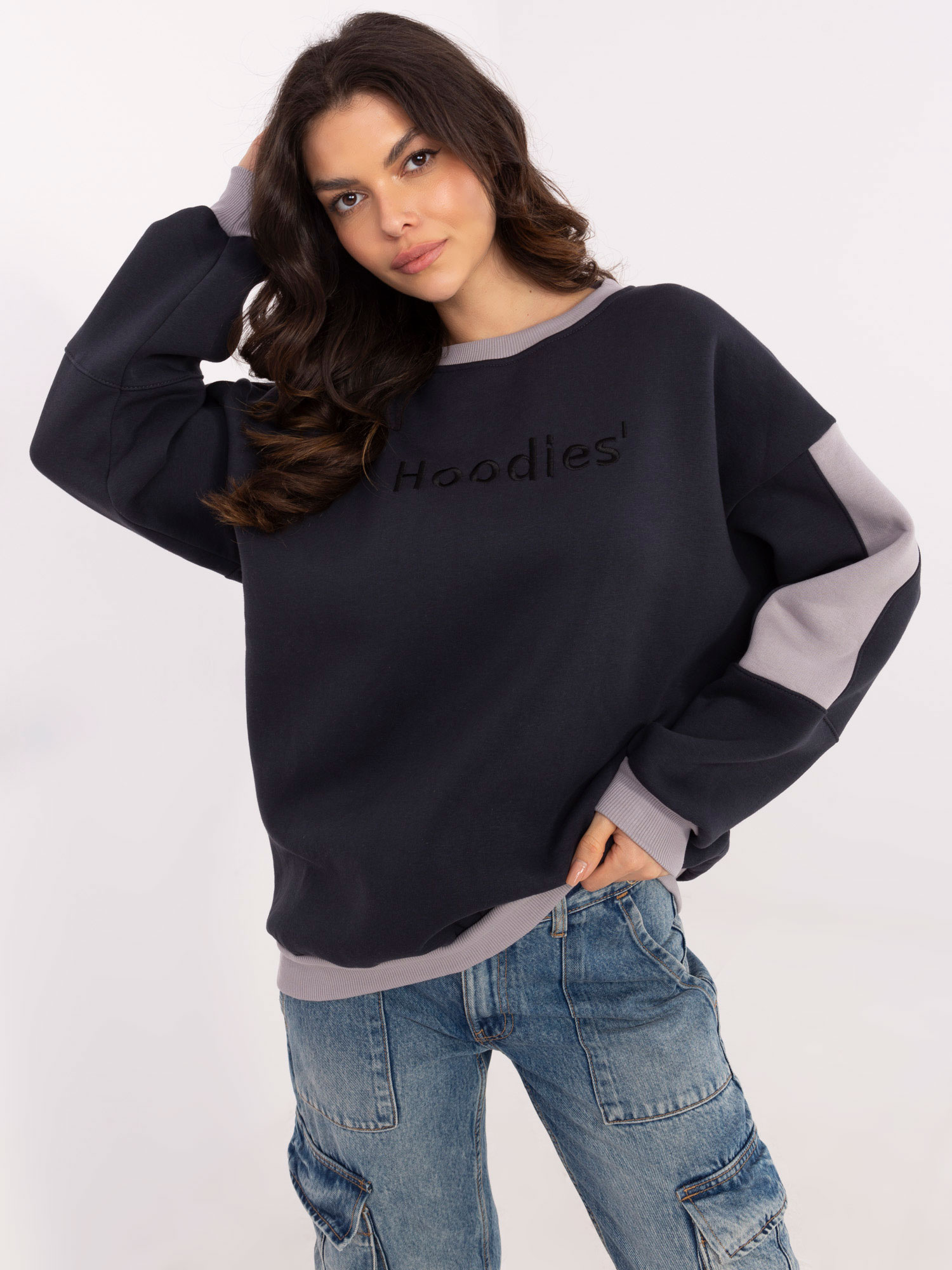 Tmavomodrá dámska zateplená mikina s okrúhlym výstrihom -EM-BL-983.10X-navy blue Veľkosť: ONE SIZE