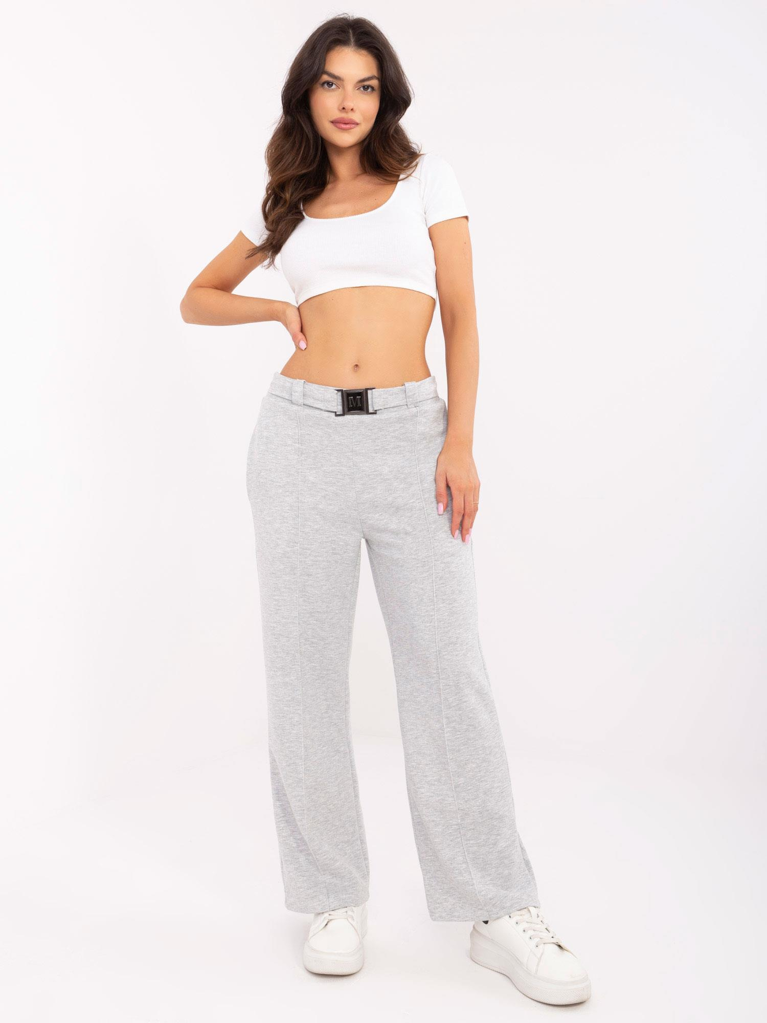 Sivé dámske teplákové nohavice s pásikom DHJ-SP-20356.49-grey Veľkosť: ONE SIZE