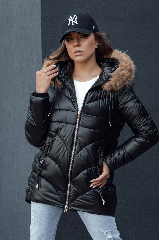 Dámska čierna zimná prešívaná bunda s kapucňou WINTERCHIC TY4455 Veľkosť: S