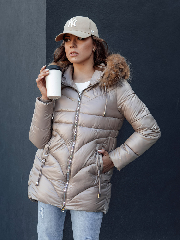 Dámska béžová zimná prešívaná bunda s kapucňou WINTERCHIC TY4438 Veľkosť: S