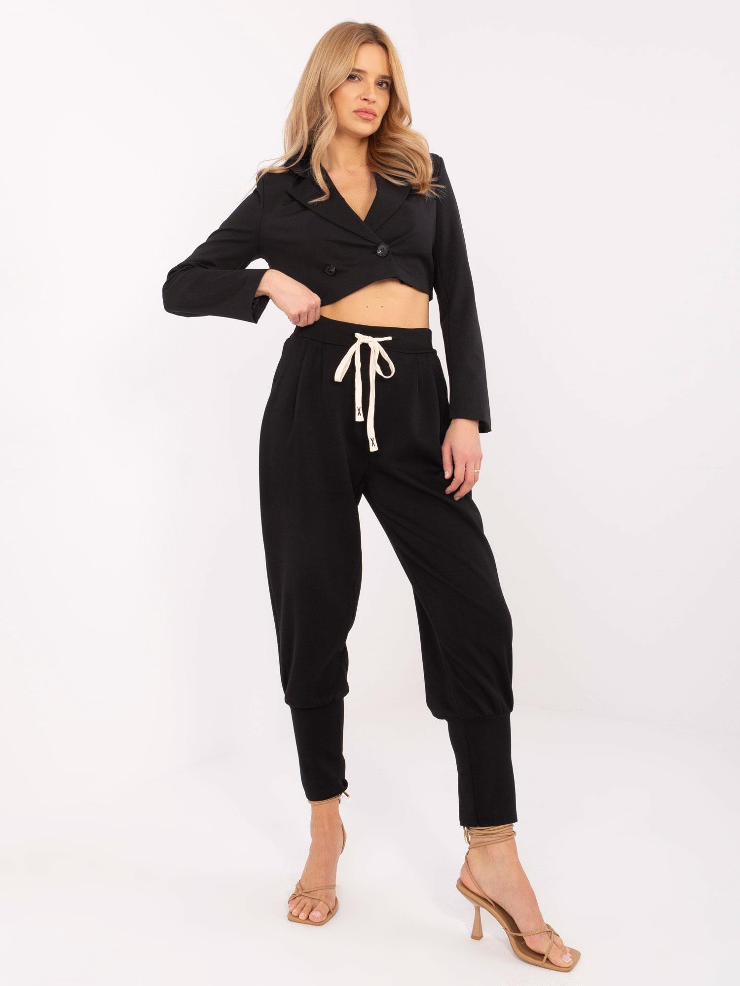 Čierne dámske tepláky so zaväzovaním MI-SP-61700.80P-black Veľkosť: ONE SIZE
