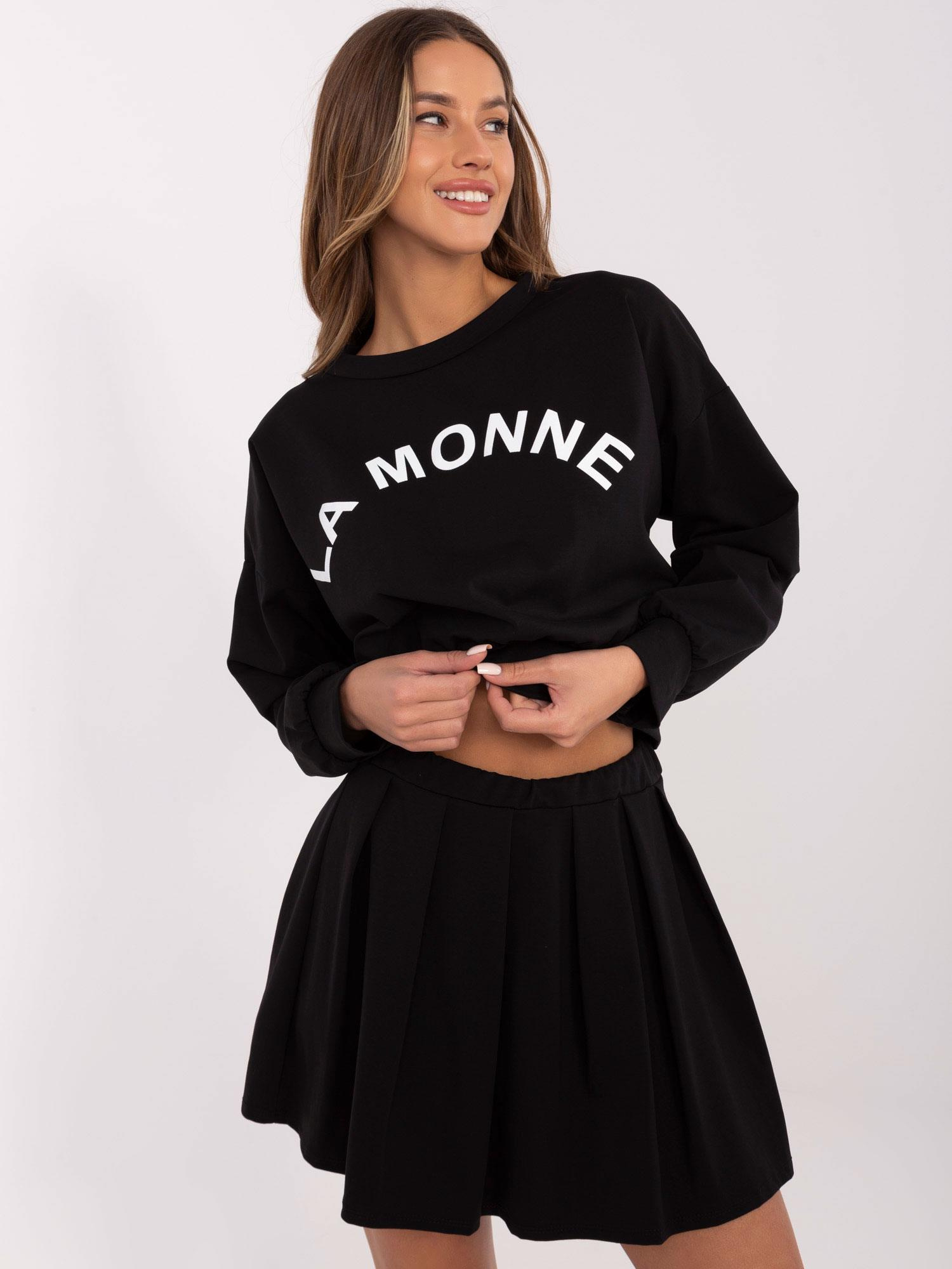 Čierny dvojdielny set s plisovanou sukňou MI-KMPL-M6158.92-black Veľkosť: ONE SIZE