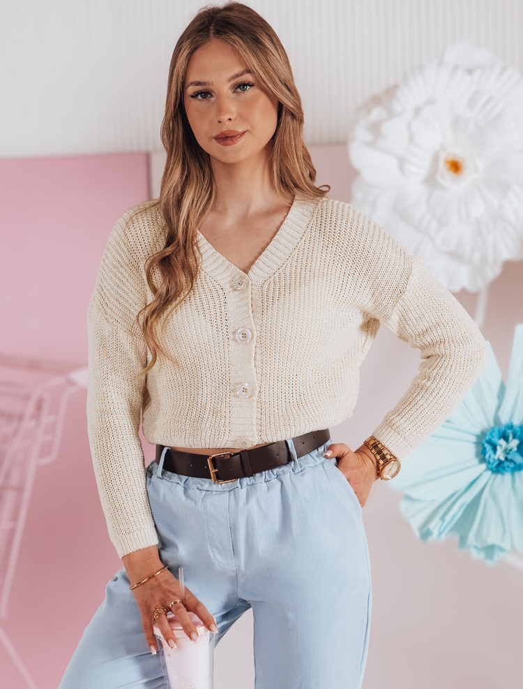 Smotanový dámsky sveter s gombíkmi SWEETDREAM MY2457 Veľkosť: ONE SIZE