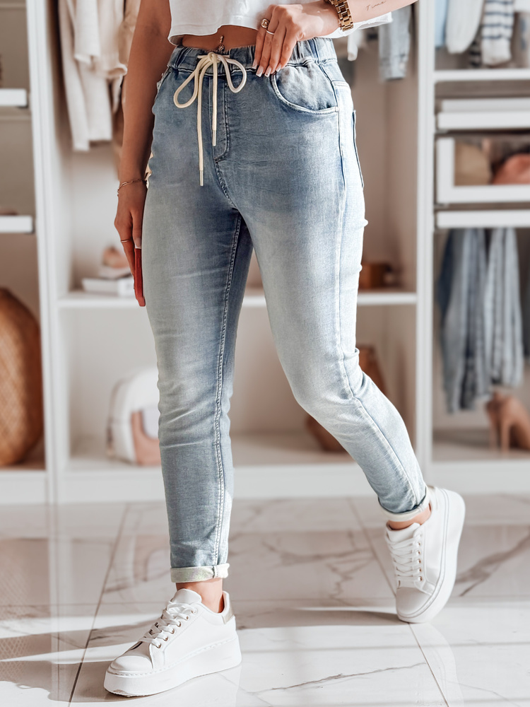 Svetlomodré dámske slim fit džínsy s elastickým pásom SEMIFIT UY2352 Veľkosť: S