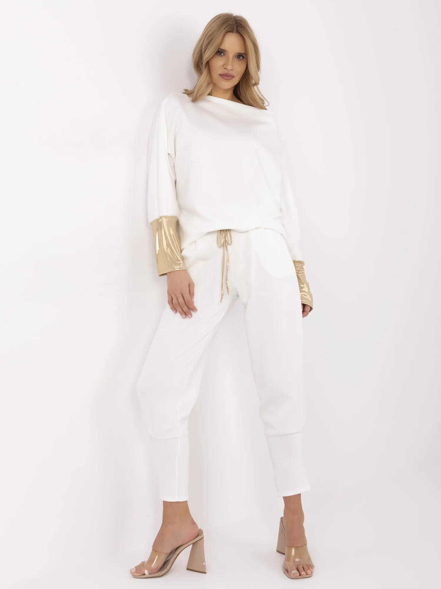 Smotanová dámska súprava so zlatými vsadkami DHJ-KMPL-9311.97-ecru Veľkosť: ONE SIZE