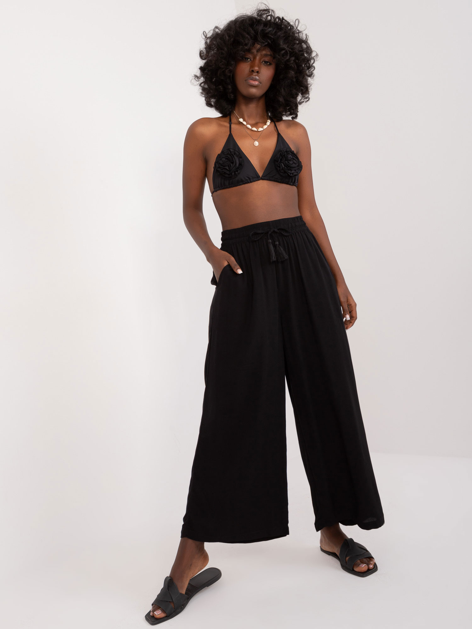 Čierne široké nohavice D73761M62237E-black Veľkosť: M