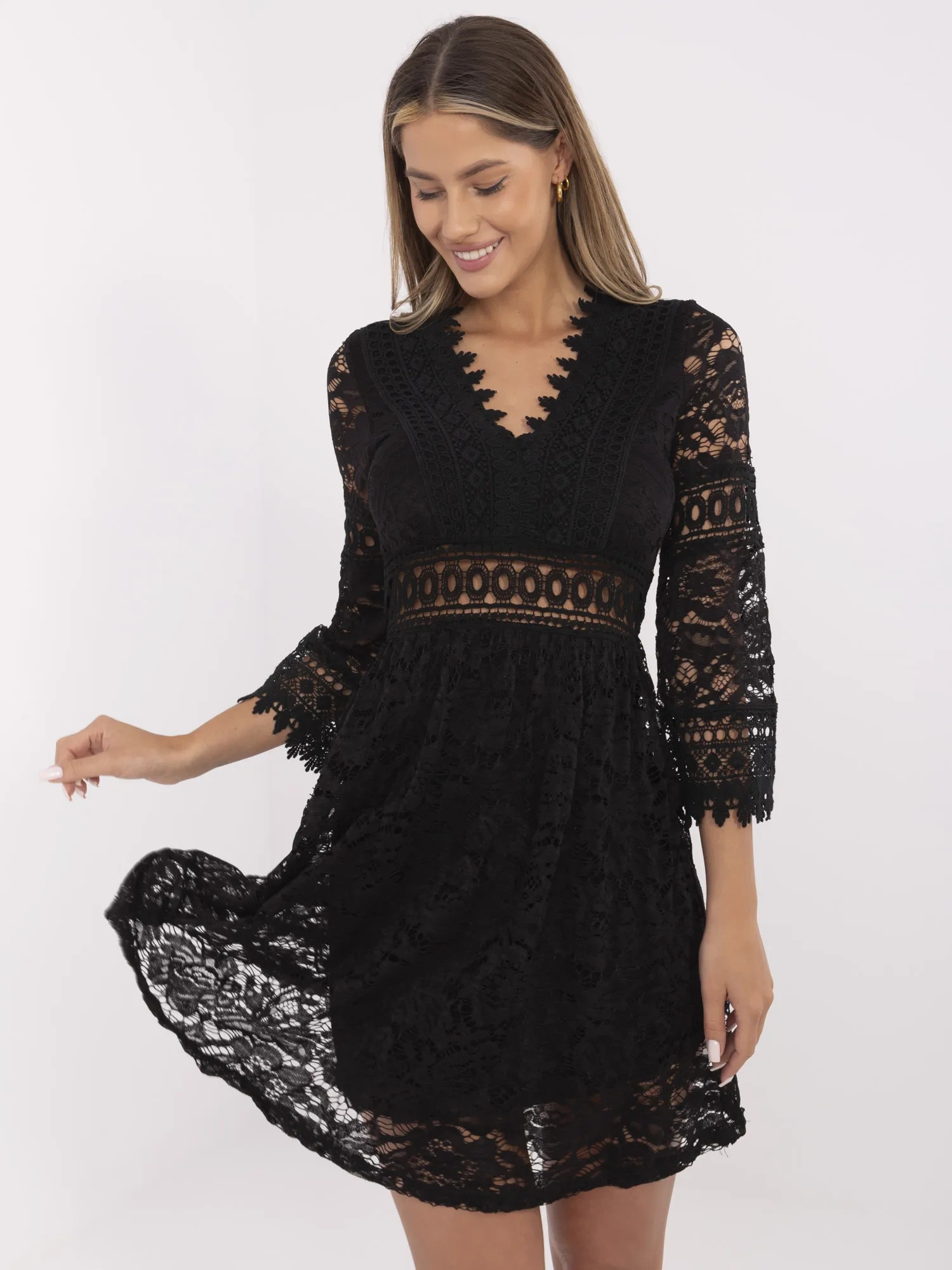 Čierne dámske čipkové boho šaty MI-SK-4831.03-black Veľkosť: ONE SIZE