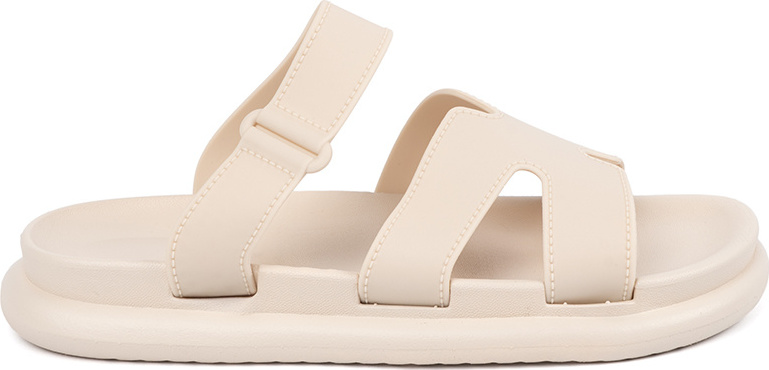 Svetlobéžové dámske nazuváky na plochej podrážke CK321P-BE Veľkosť: 36