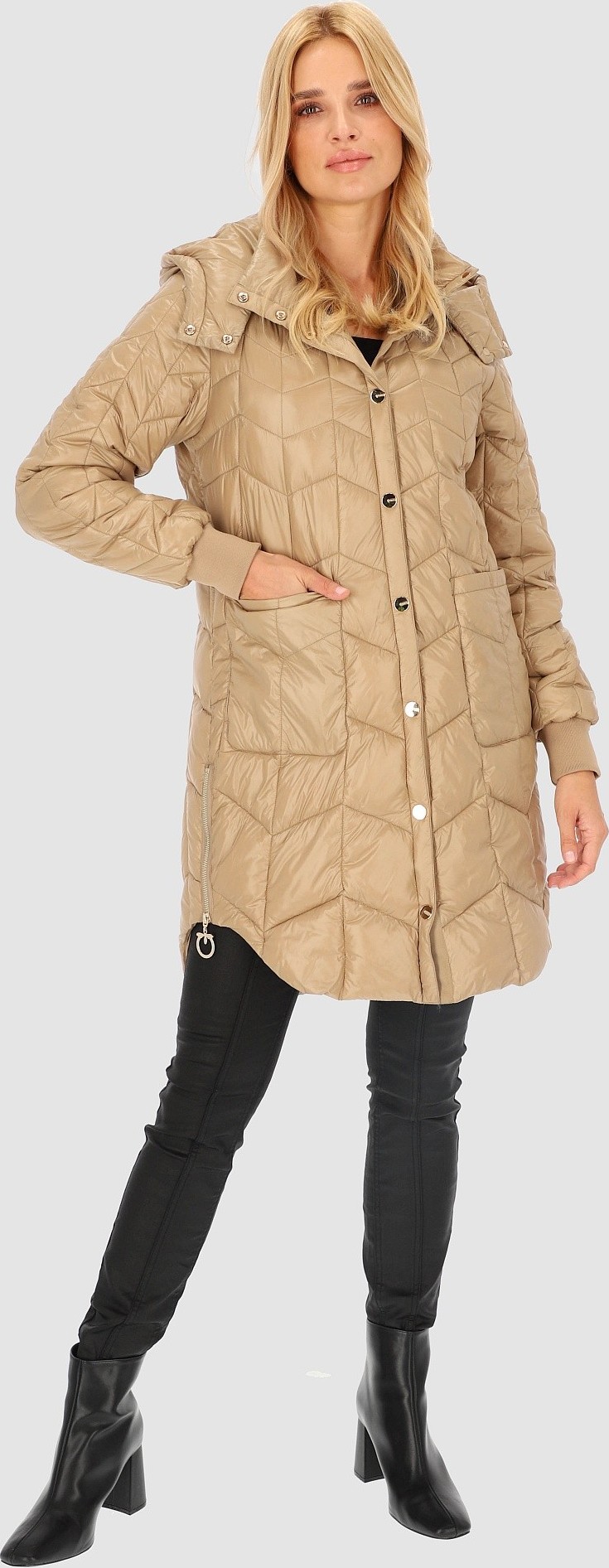 Béžová dámska prešívaná bunda s bočnými rázporkami BLH 235050 F - Beige Veľkosť: 2XL