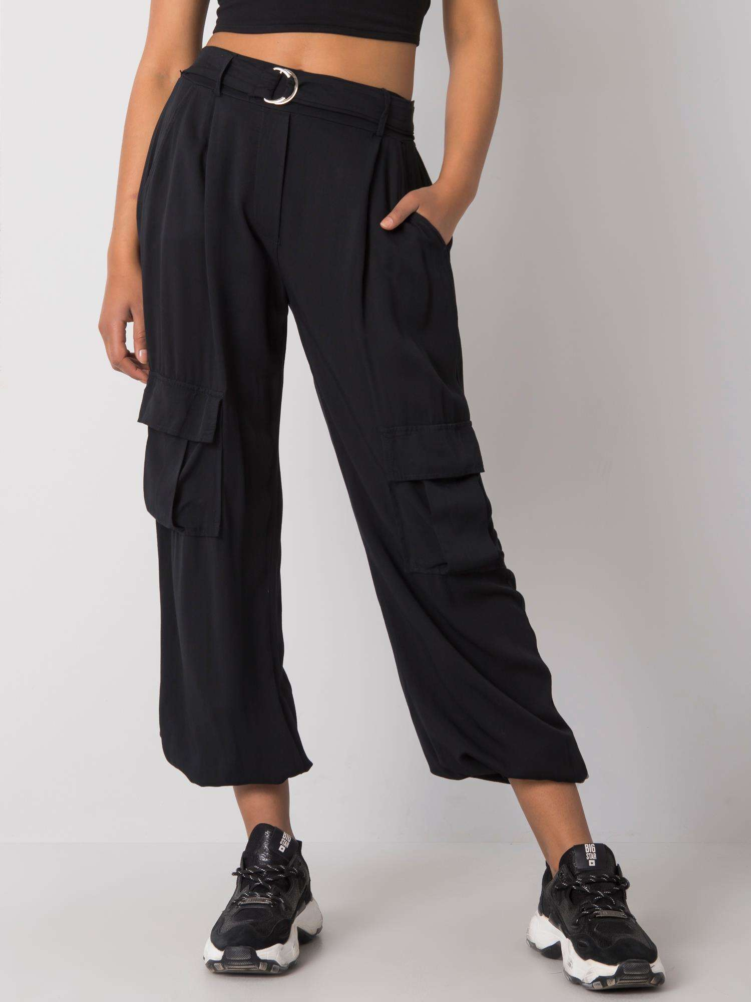 Čierne ľahké voľné nohavice s vreckami TW-SP-BI-81858.69-black Veľkosť: S