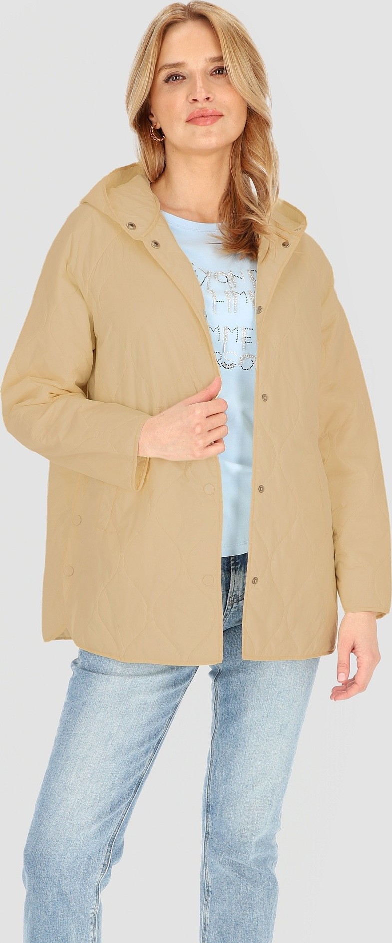 Béžová dámska prešívaná bunda s kapucňou BLE 251047 F - Beige Veľkosť: S