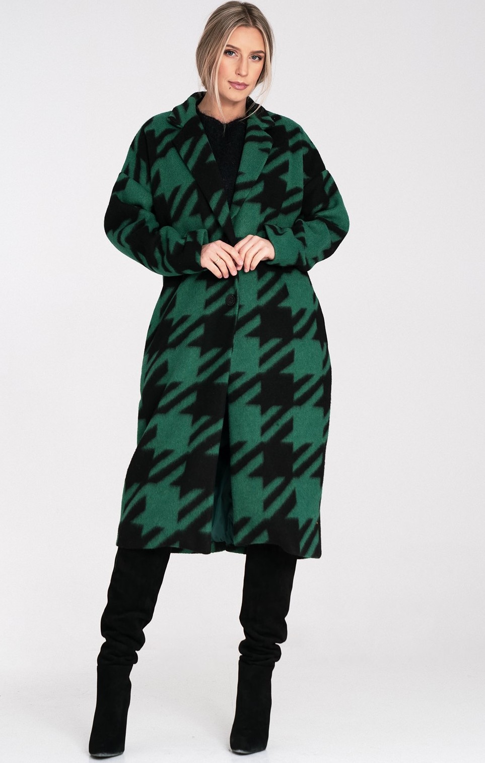 Zeleno-čierny dámsky dlhý vzorovaný kabát M1112 Green Veľkosť: ONE SIZE