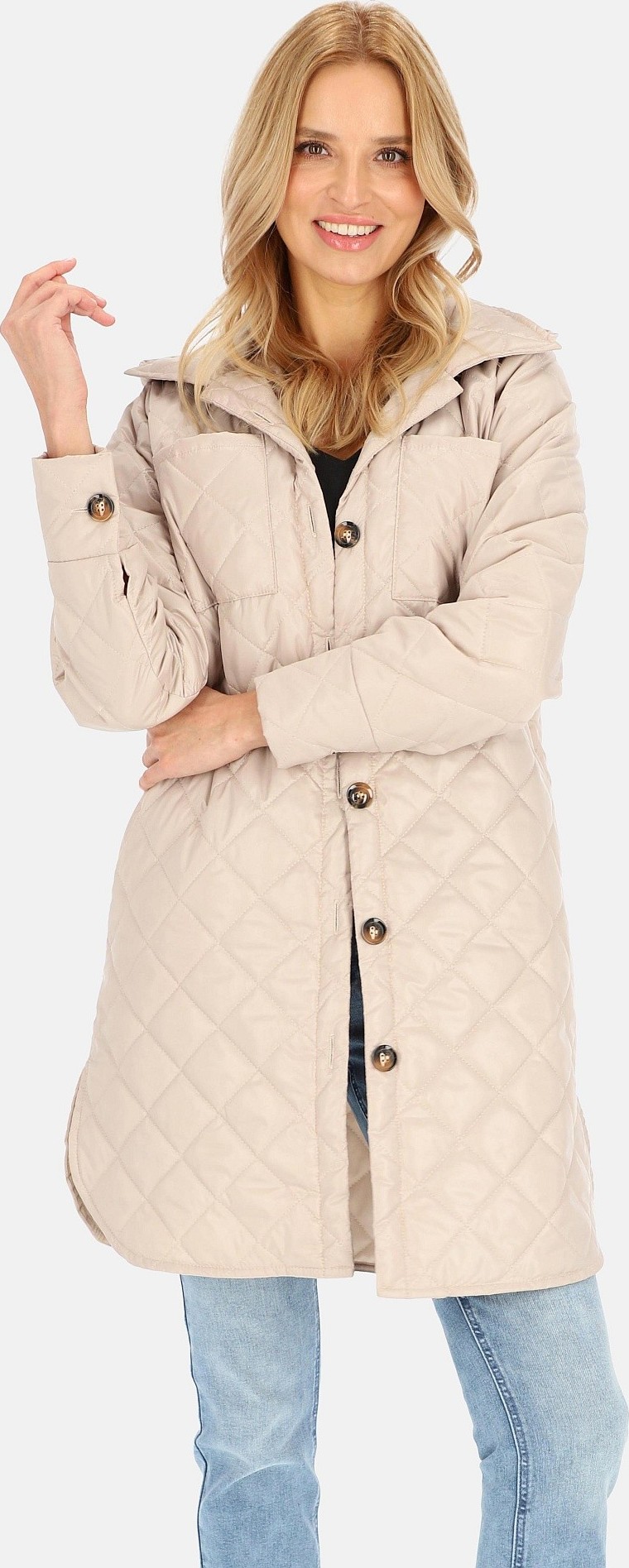 Ľahká béžová prešívaná dámska bunda s kapucňou BLE 241045 F - Beige Veľkosť: S