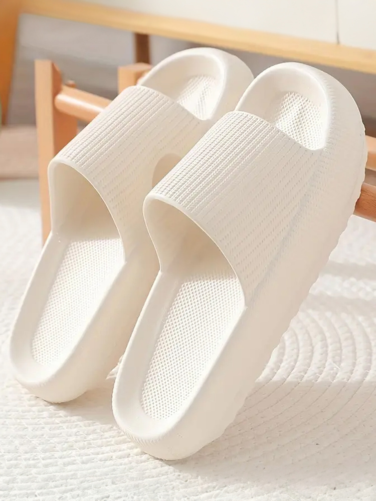 Biele dámske ľahké nazuváky MISSWALK ZY0969 Veľkosť: 39