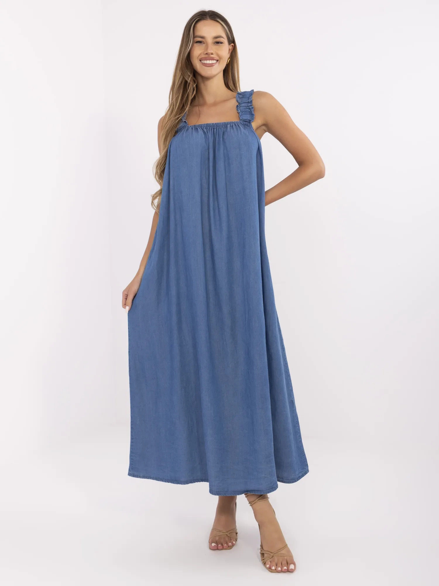 Tmavomodré voľné šaty z tenkého denimu s volánikmi a zaväzovaním na chrbte DHJ-SK-A9197.90-dark blue Veľkosť: ONE SIZE