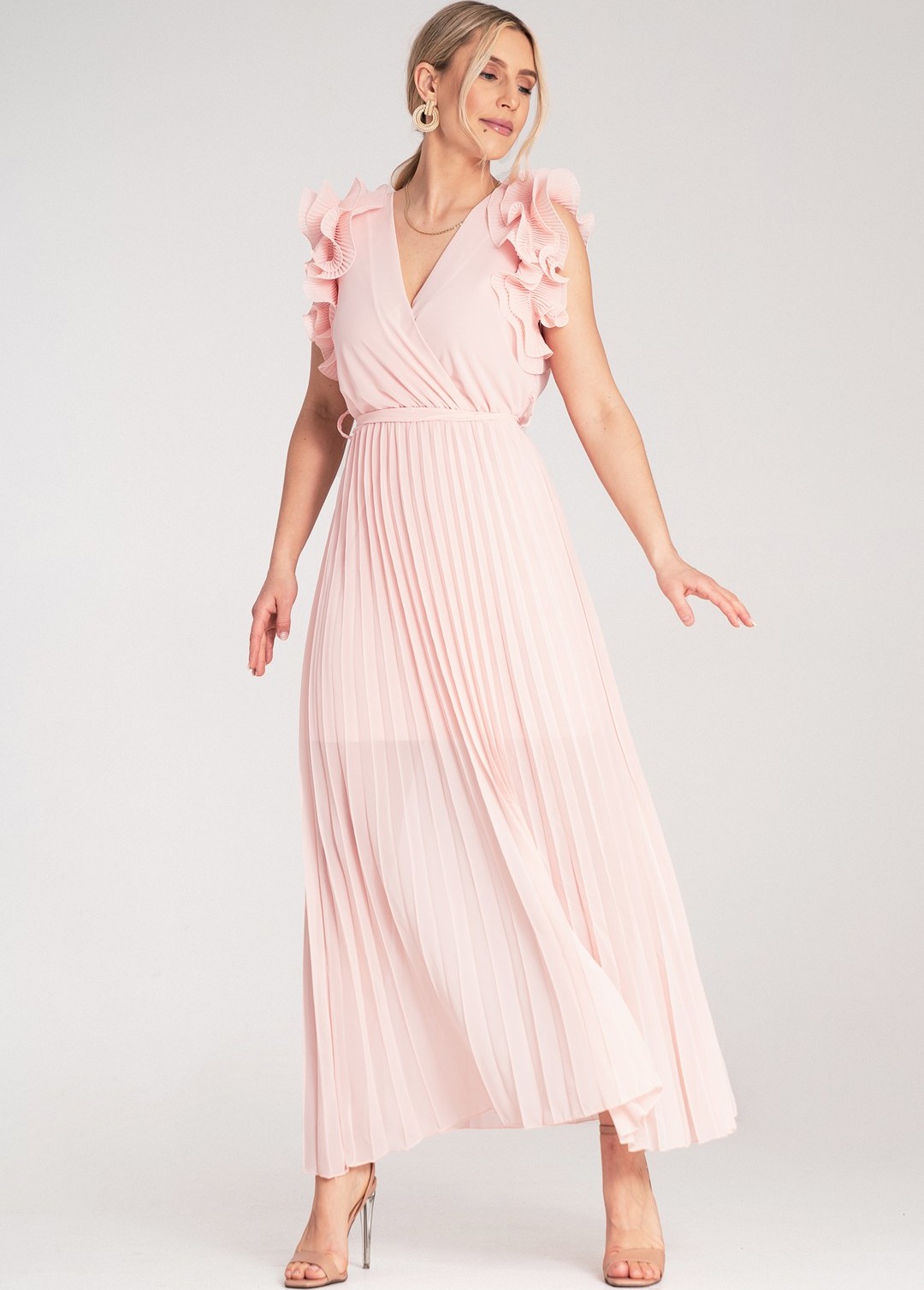 Ružové maxi šaty s výstrihom do V a ozdobnými volánikmi na ramenách M1189 Pink S/M Veľkosť: S/M