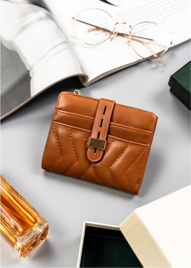 4U Cavaldi Karamelová prešívaná peňaženka M720 2303A Veľkosť: ONE SIZE