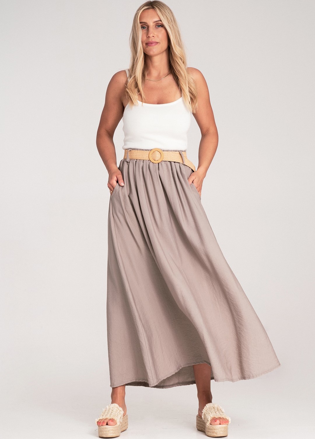 Béžová dámska viskózová sukňa s opaskom s guľatou sponou M1221 Beige Veľkosť: S/M