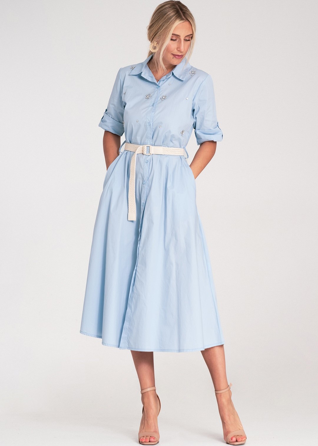 Svetlomodré košeľové midi šaty s kamienkovými ozdobami M1215 Blue Veľkosť: S/M