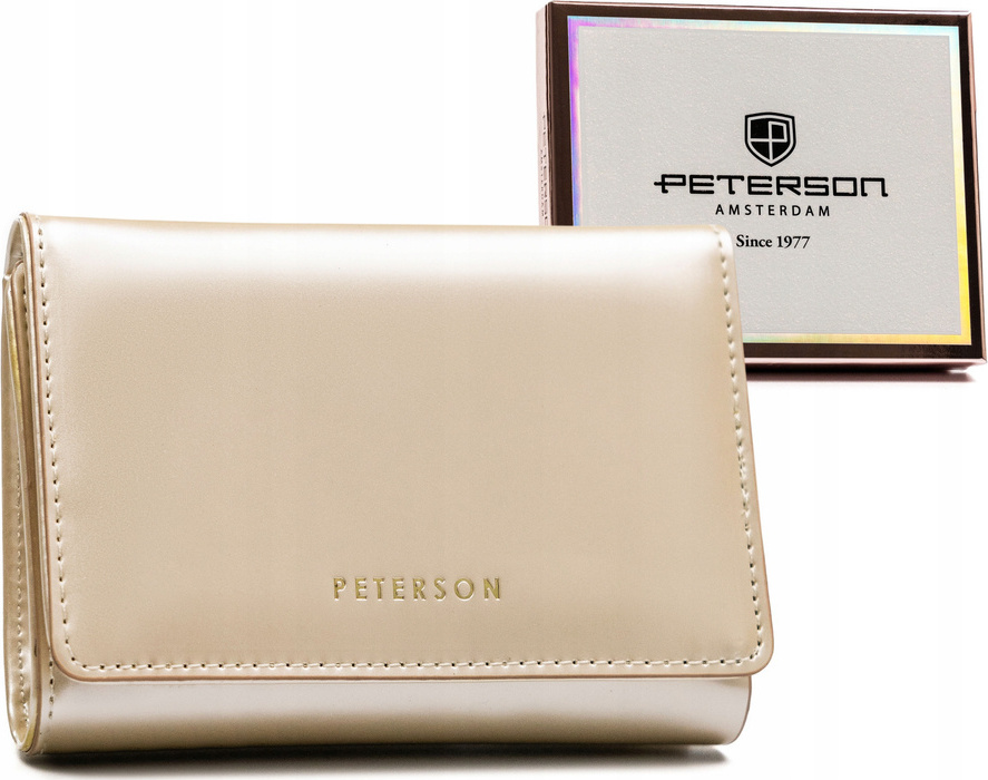 Peterson krémová stredná peňaženka s chlopňou Y653 PTN 013-LAK Veľkosť: ONE SIZE