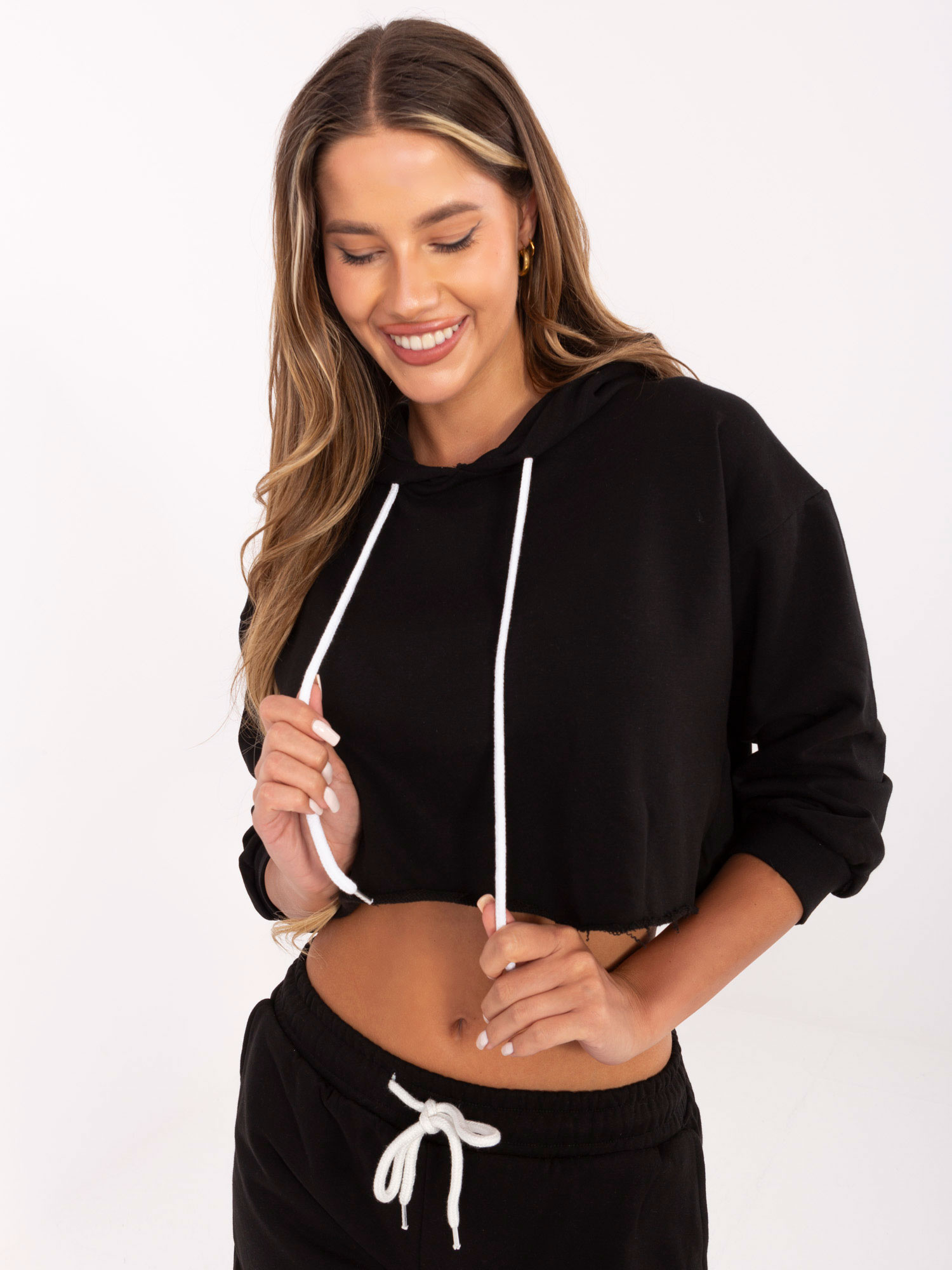 Čierna krátka tepláková súprava mikiny a šortiek -EM-KMPL-581.07P-black Veľkosť: L/XL