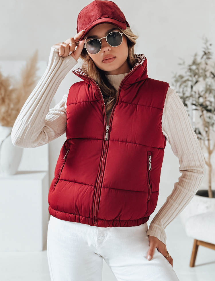 Vínová dámska krátka prešívaná vesta URBANELLE s elastickým pásom TY4972 Veľkosť: S