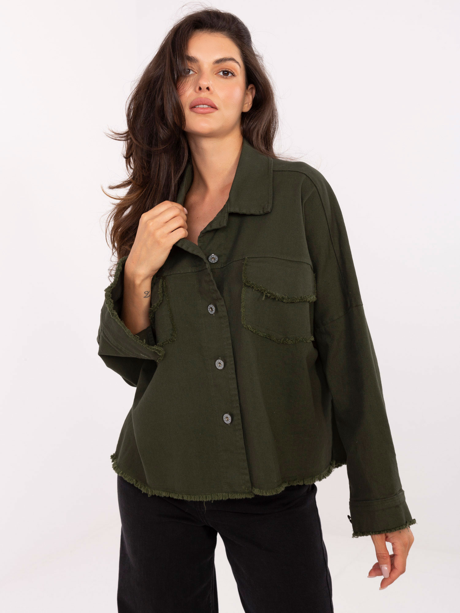 Kaki dámska džínsová košeľa s rozstrapkanými koncami IT-KS-FL5779.87-khaki Veľkosť: ONE SIZE