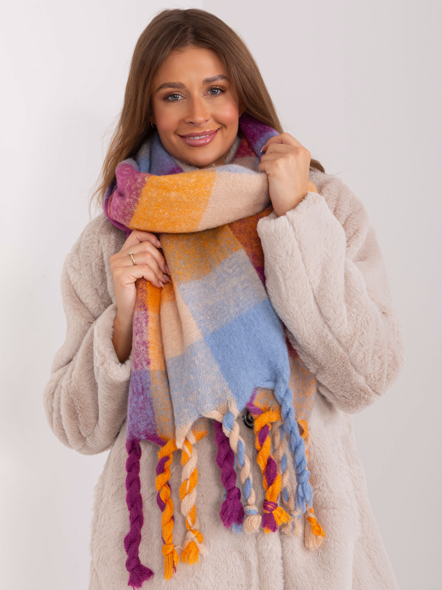 Fialovo-modro-oranžový károvaný šál so strapcami AT-SZ-2313501.97-viollet Veľkosť: ONE SIZE