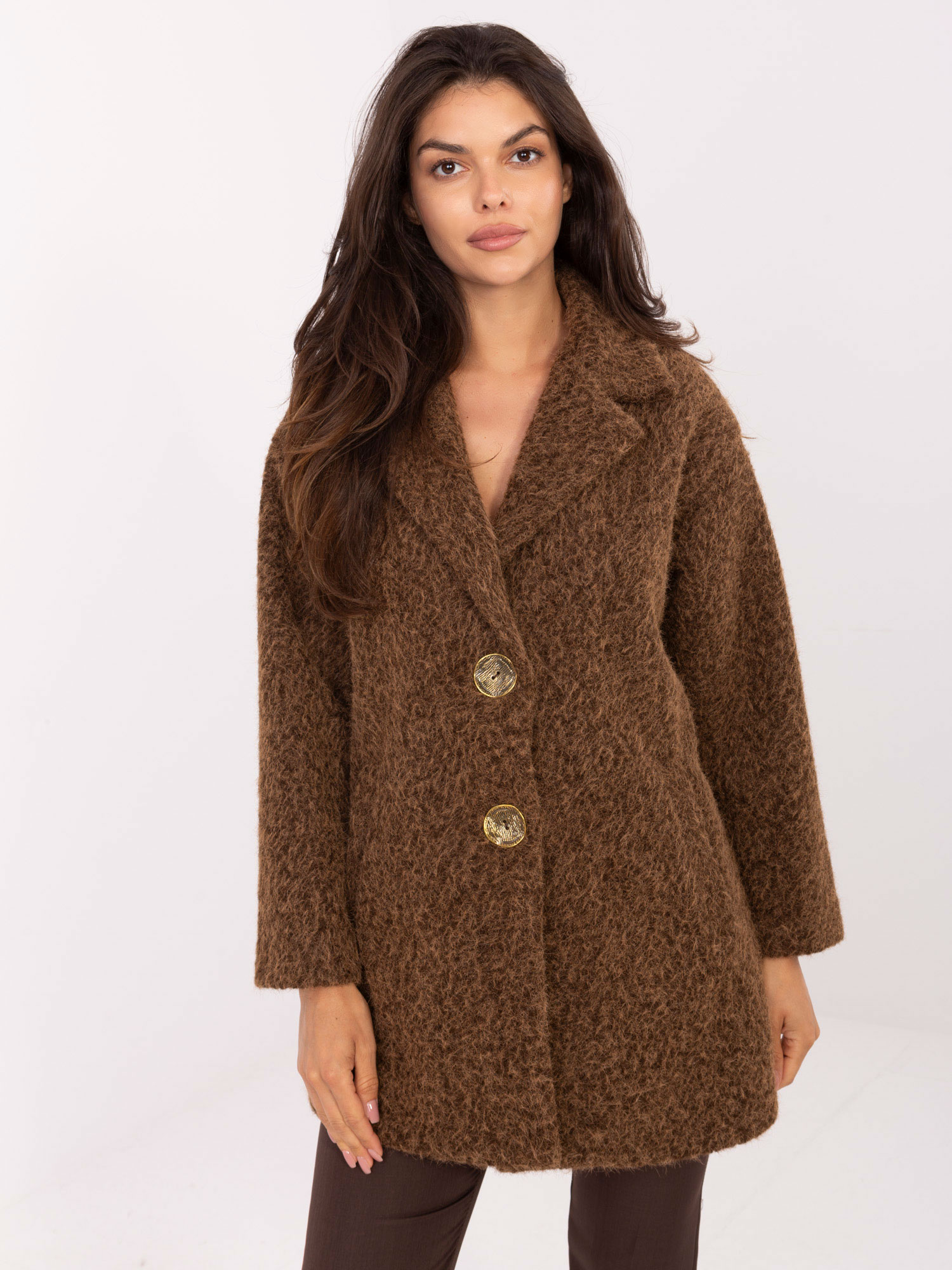Hnedý dámsky krátky teddy kabát IT-PL-96775.19P-brown Veľkosť: ONE SIZE
