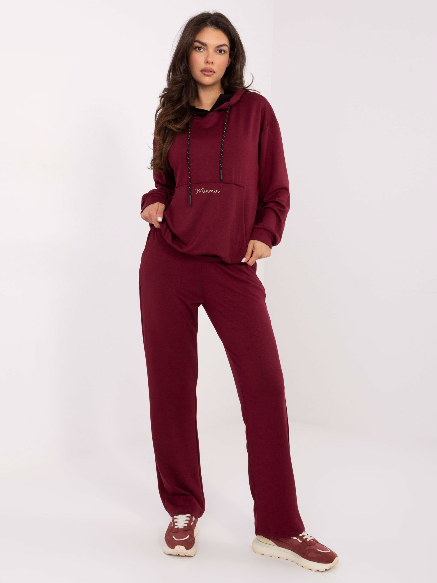 Vínová dámská tepláková souprava z viskózy RV-KMPL-A903.23-bordo Veľkosť: ONE SIZE