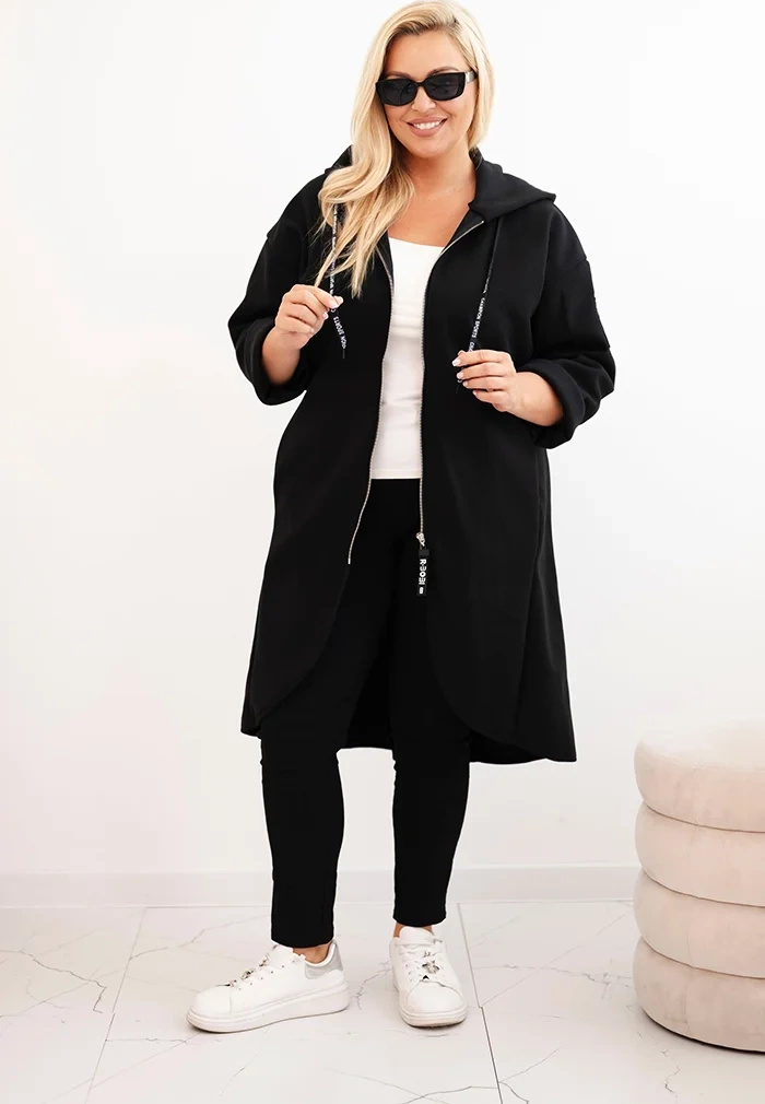 Čierny dámsky elegantný plus size kabát na zips Veľkosť: ONE SIZE