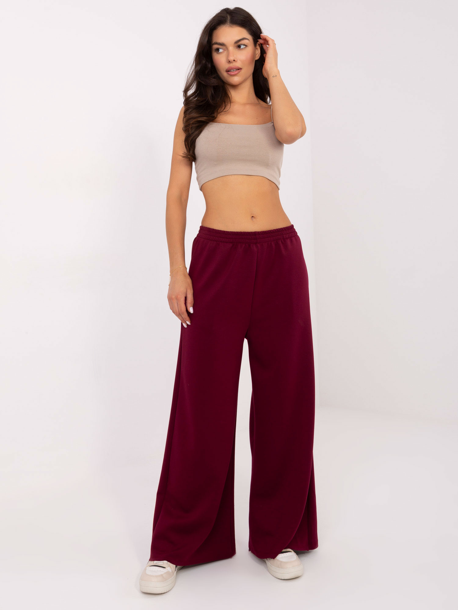 Vínové dámske široké viskózové tepláky s vreckami -IT-SP-21559.75-bordo Veľkosť: ONE SIZE