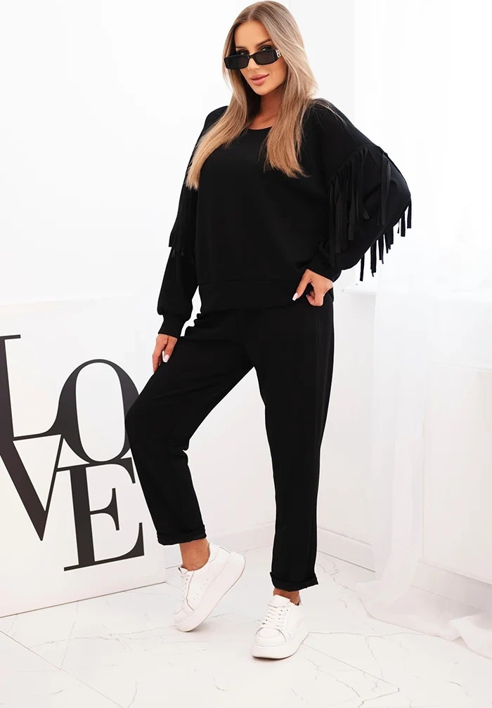 Čierna dámska viskózová tepláková súprava so strapcami na rukávoch Veľkosť: ONE SIZE