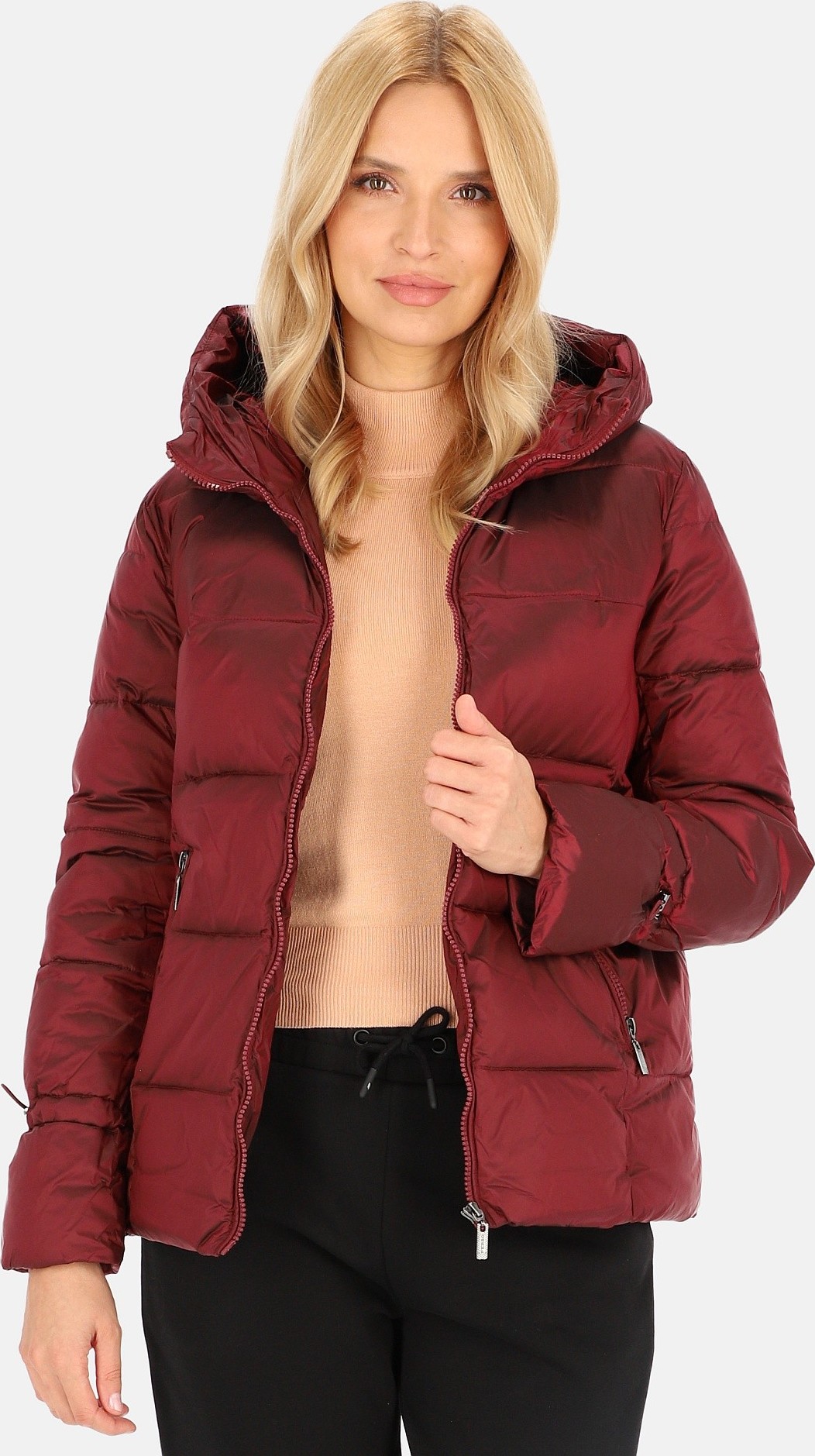 Vínová dámska prechodná prešívaná bunda BLH 220043 F - bordo Veľkosť: S