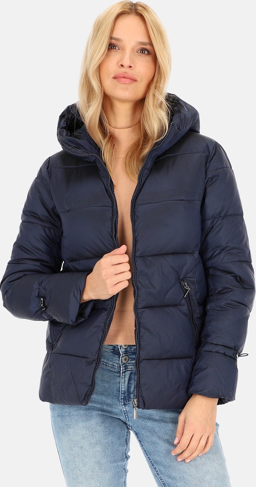 Tmavomodrá dámska prechodná prešívaná bunda BLH 220043 F - dark blue Veľkosť: M